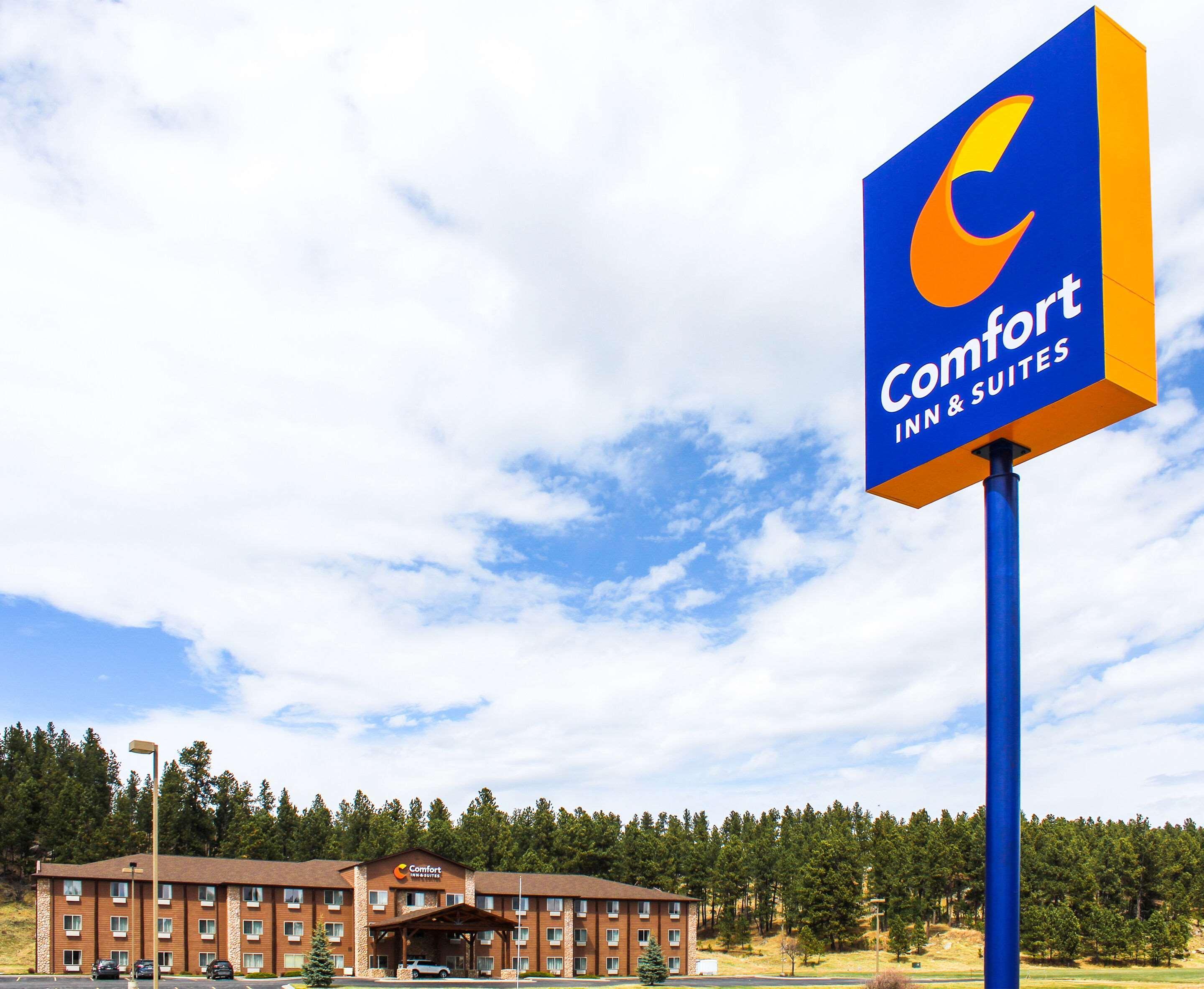Comfort Inn & Suites Къстър Екстериор снимка