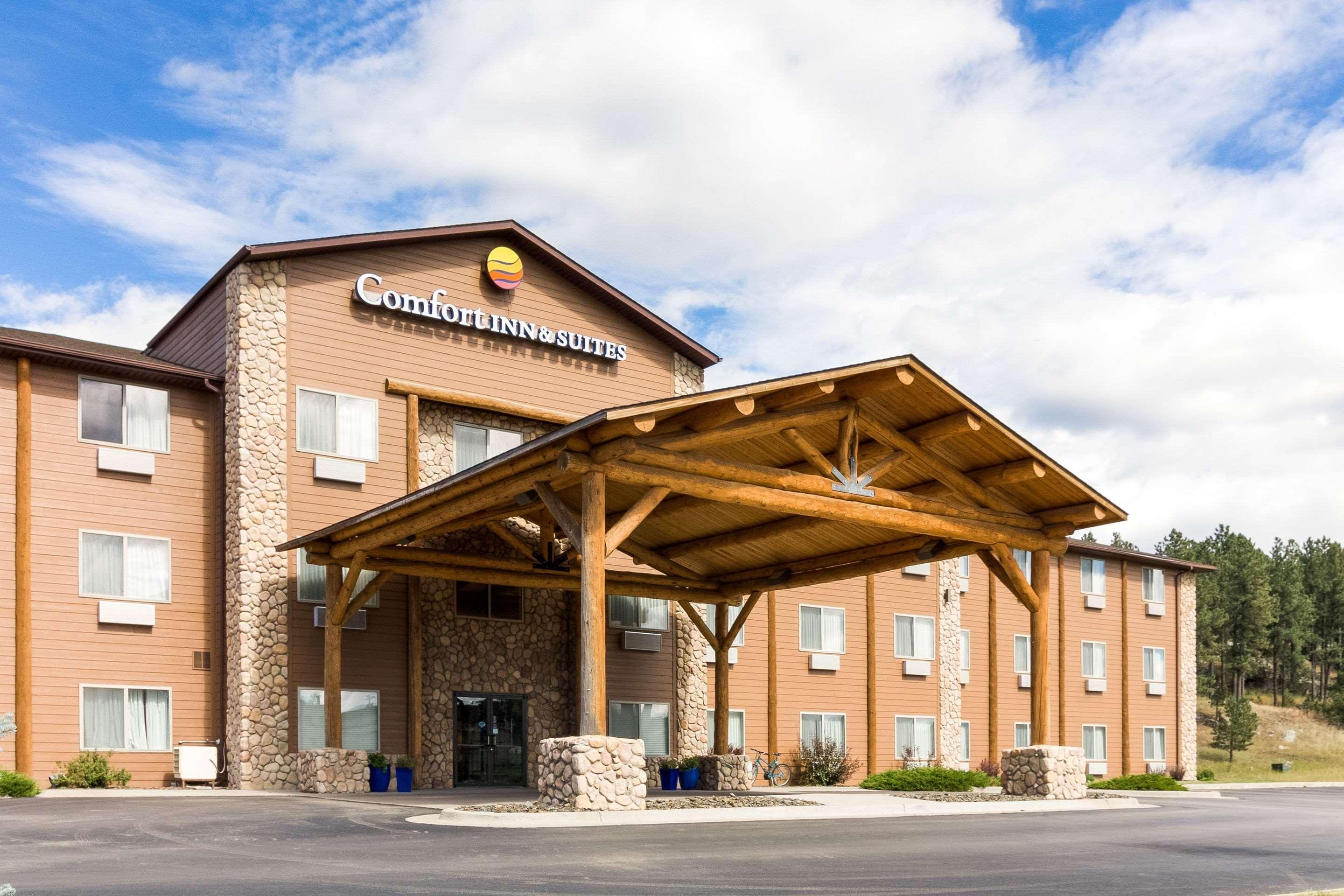 Comfort Inn & Suites Къстър Екстериор снимка