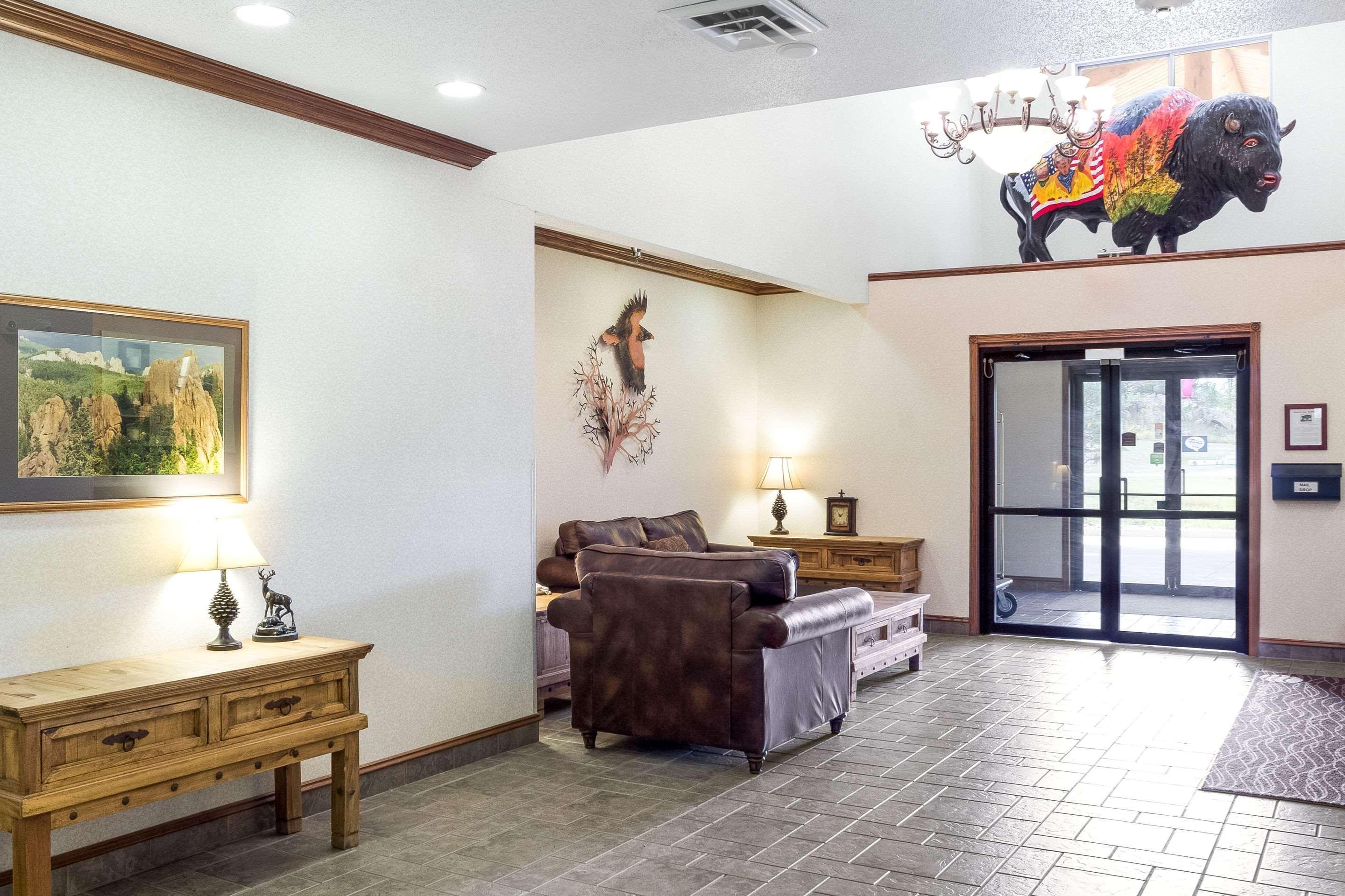 Comfort Inn & Suites Къстър Екстериор снимка